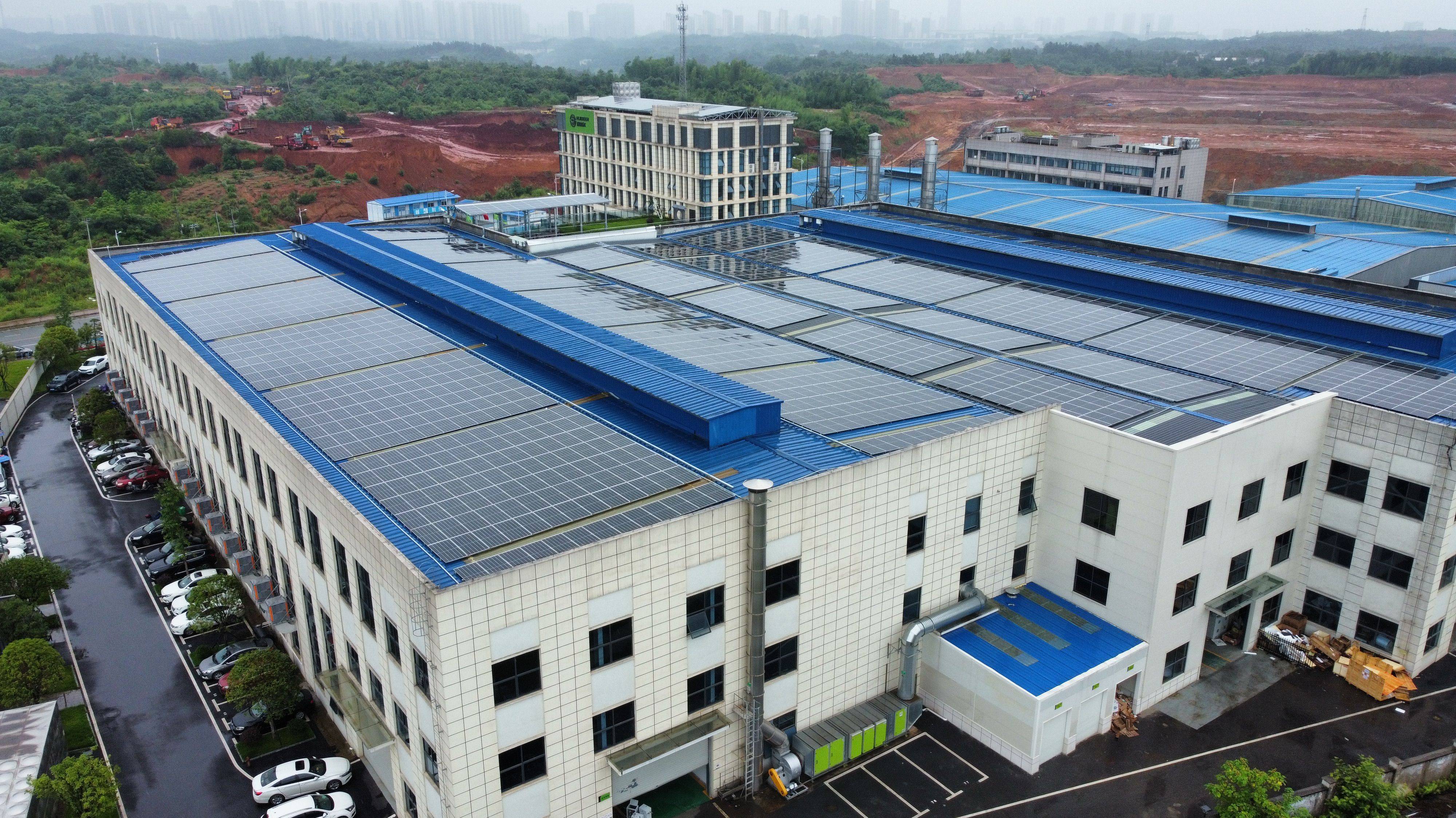 High-Performance Solar Panels for Industrial Buildings