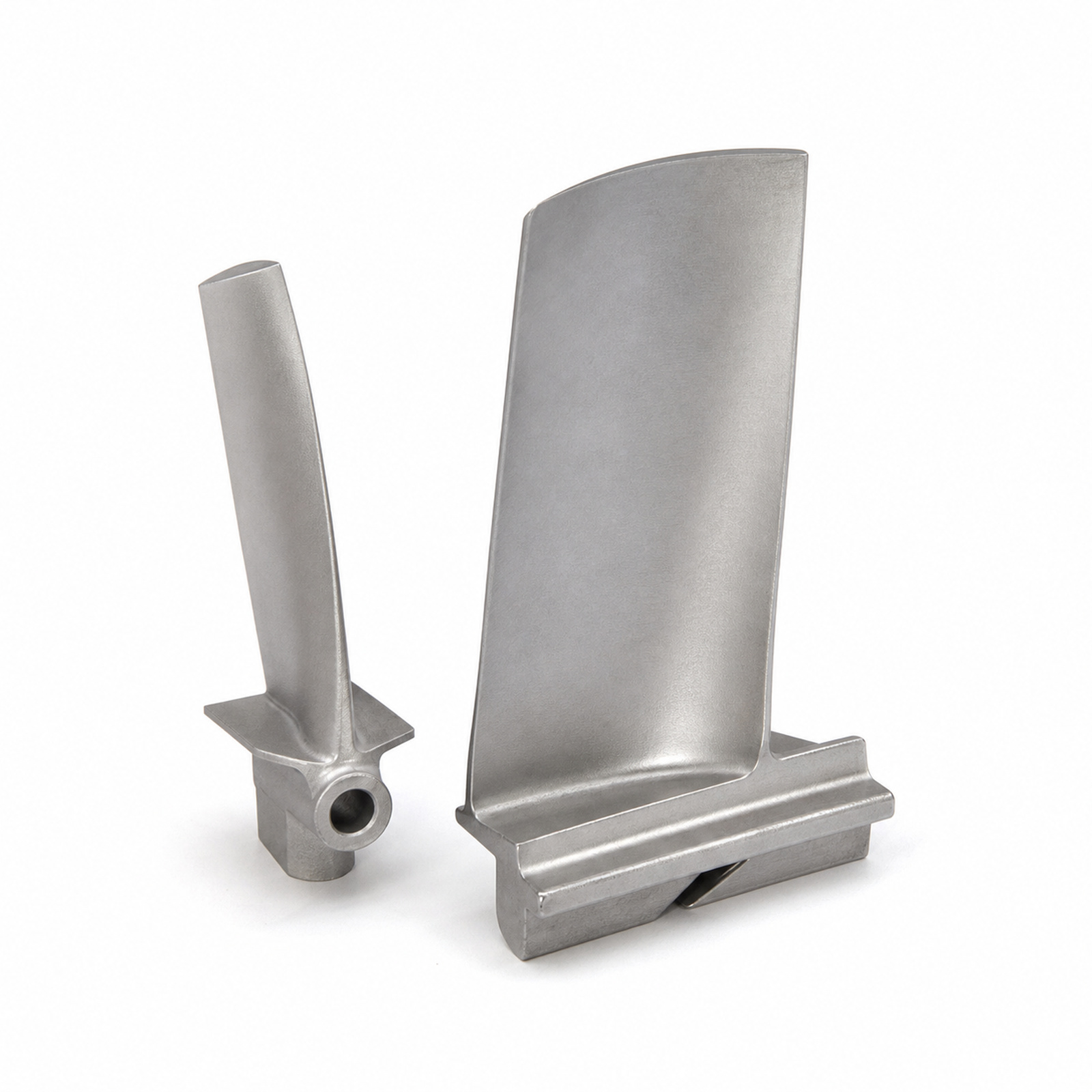 What Superalloy Materials Fit High Load gas turbine compressor Operation?