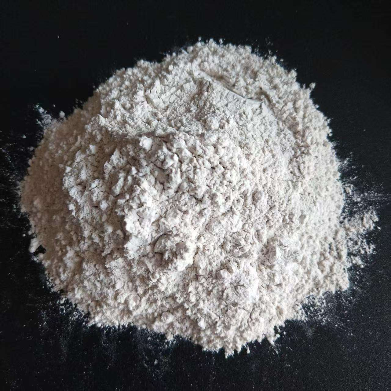 Activated bleaching earth powder