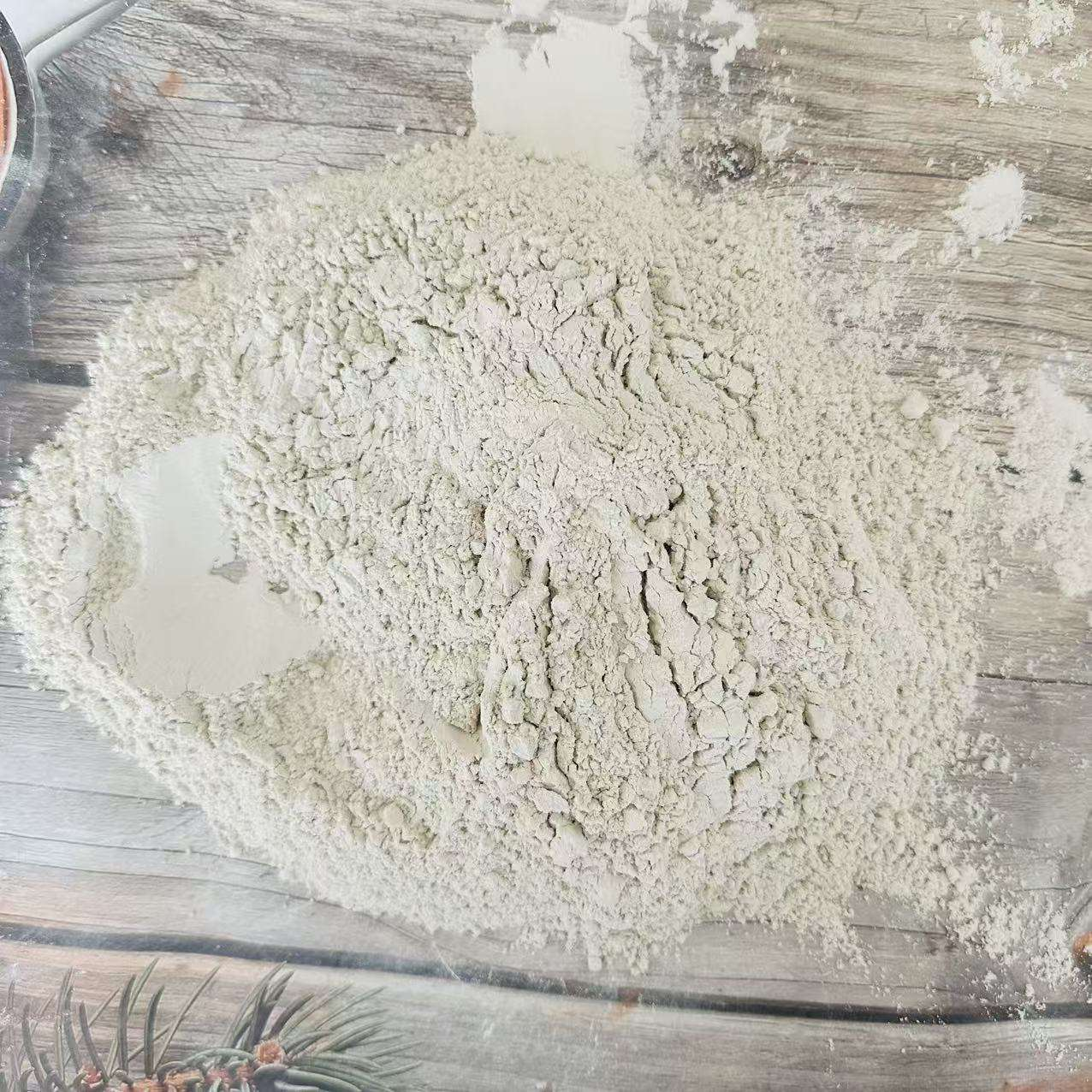 High-Quality 100 Natural Calcium Bentonite Clay for Diverse Applications