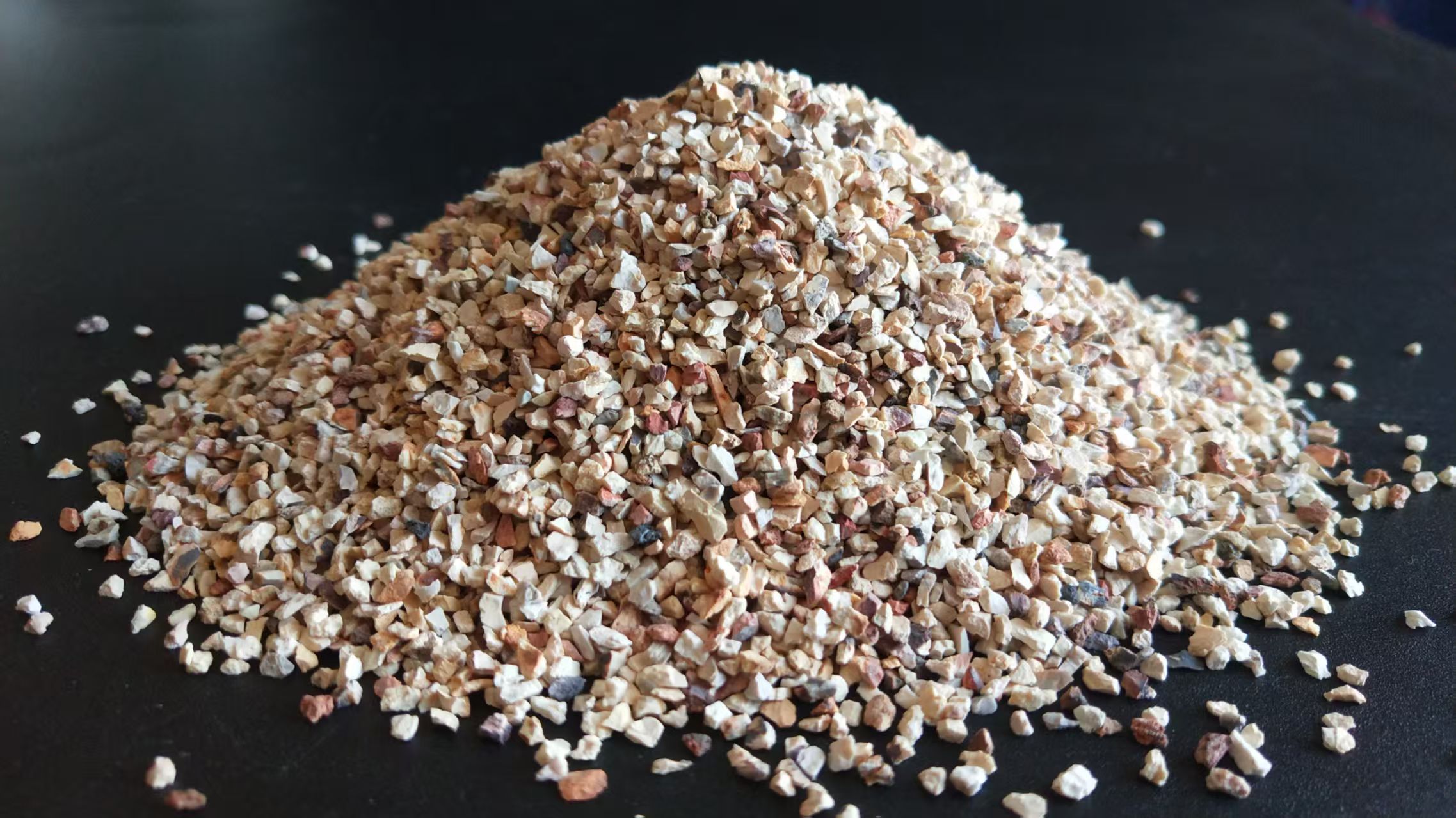 Mullite Sand (2).jpg