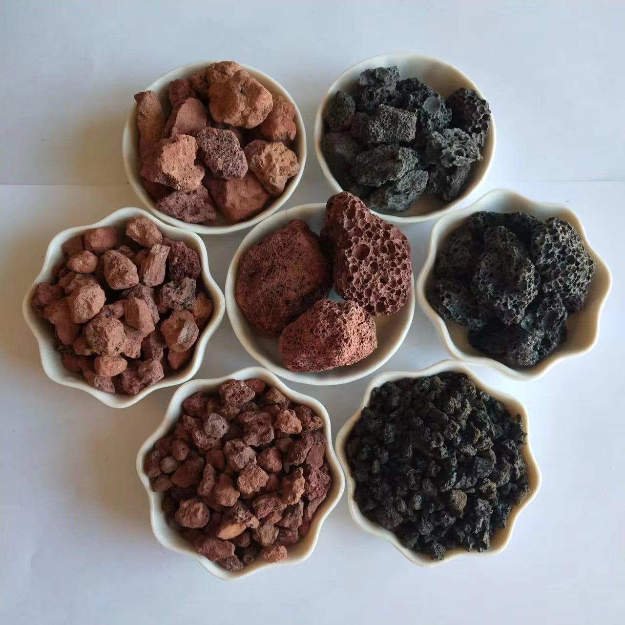 3-5cm Volcanic Stone Supplied by the Manufacturer Barbecue Volcanic Rock Volcanic Pumice Rock