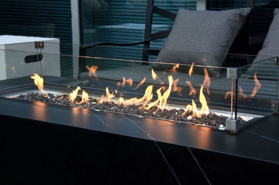 How Inset Electric Fireplaces Enhance Ambiance and Comfor