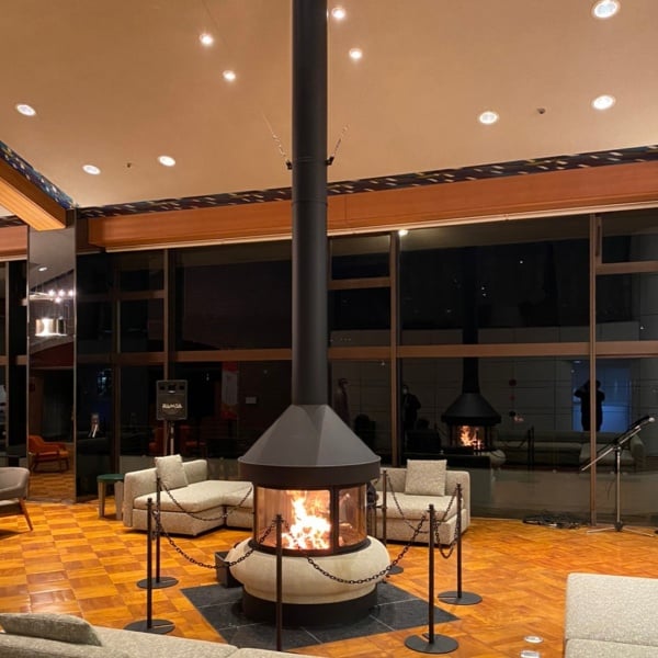 What are the Common Usage Issues with Floating Fireplaces?