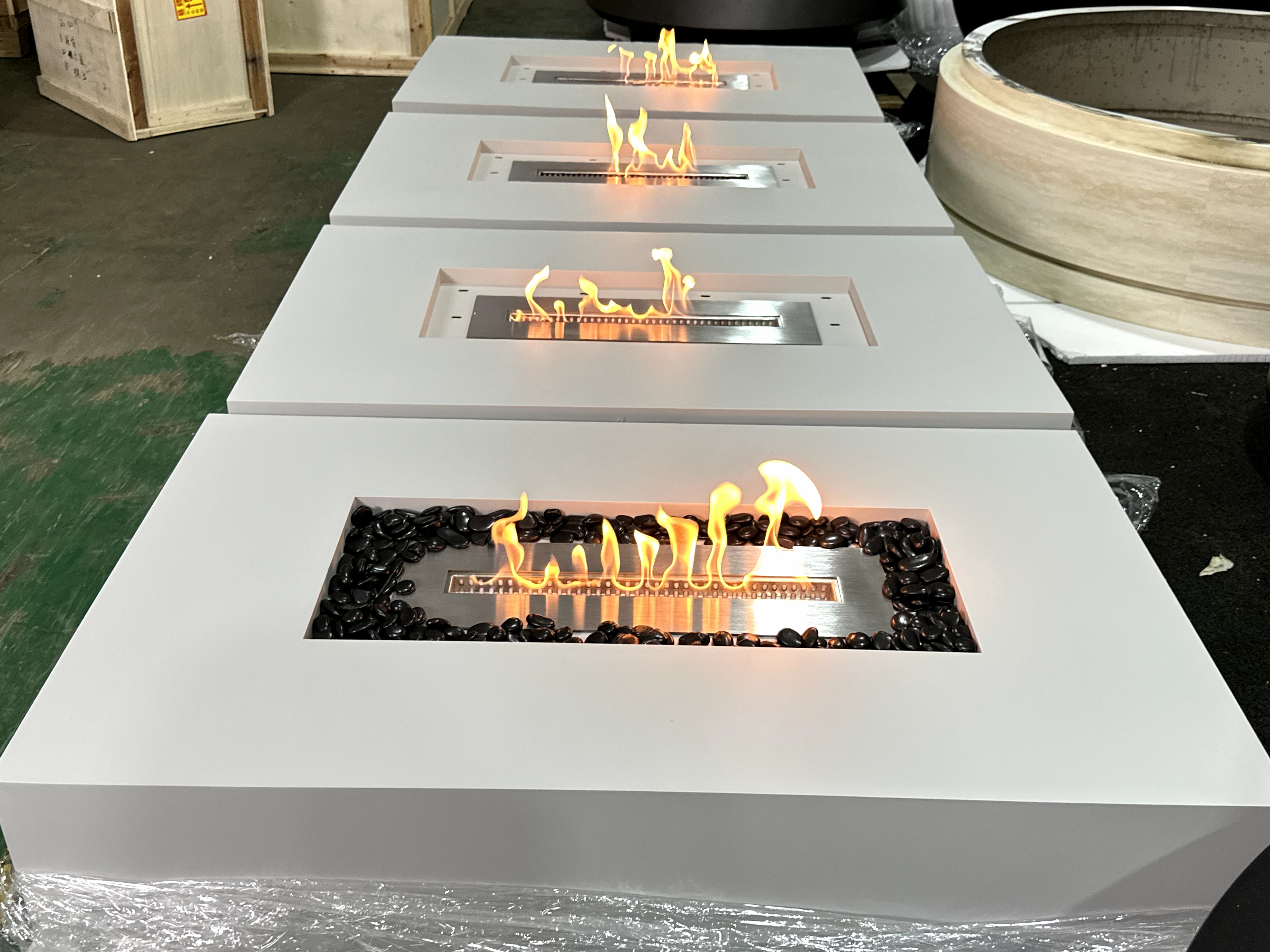 How Tabletop Firepits Enhance Outdoor Living Spaces