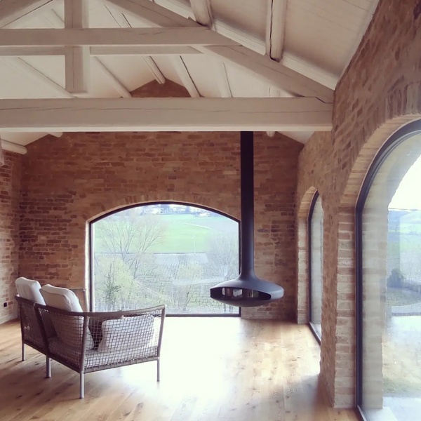 How Contemporary Hanging Fireplaces Enhance Your Interior Design?