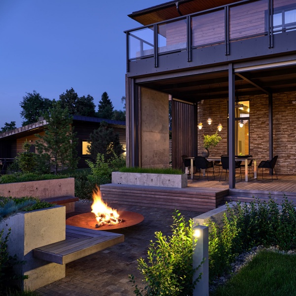 How to Choose the Best Wood Burning Fire Pit for Your Needs?