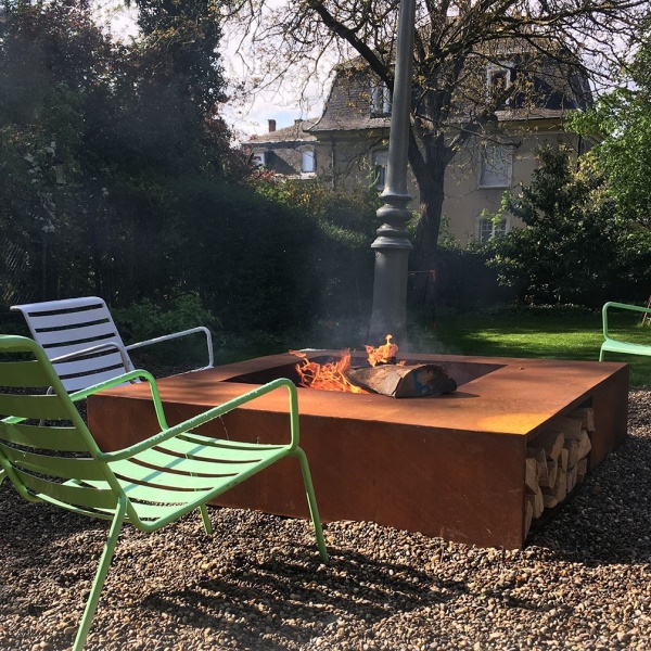 Where to Buy High-Quality Outdoor Gas Fireplaces in Bulk