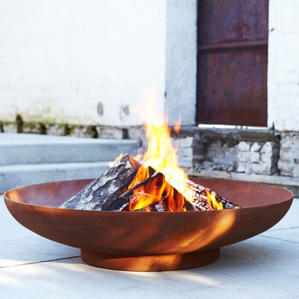 What Are the Key Benefits of Using a Portable Fire Pit?