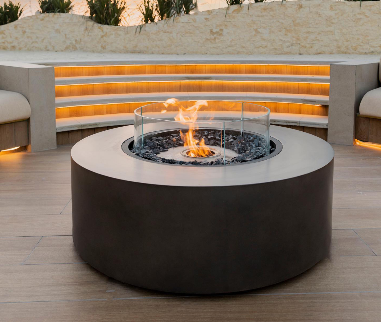 What Are the Top Features to Look for in a Freestanding Gas Fireplace?