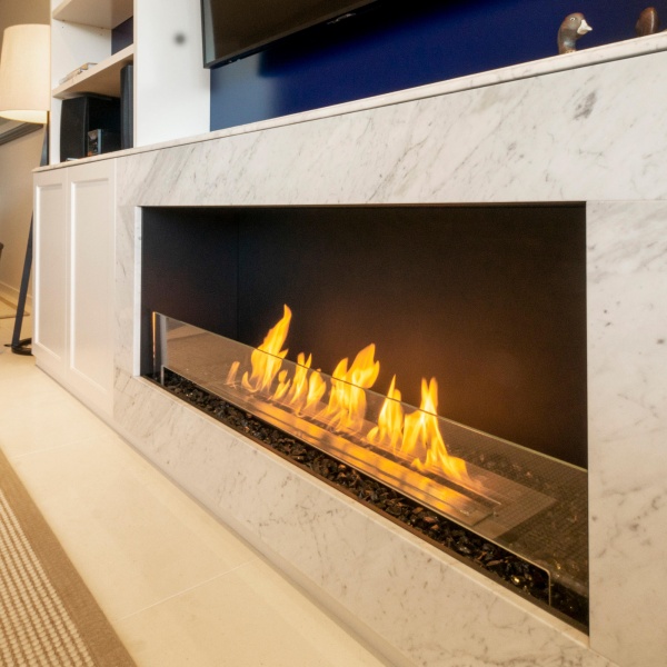 What Features to Look for in a Reliable Indoor Propane Fireplace