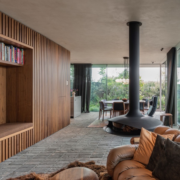 Where to Buy Eco-Friendly Wall-Mounted Fireplaces in Bulk?