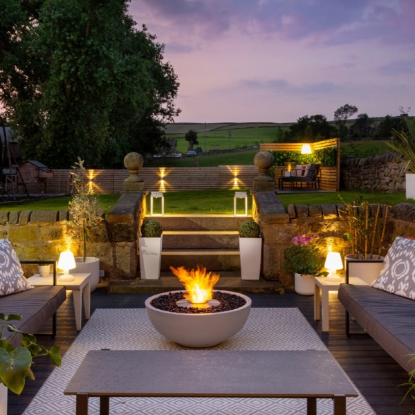 How to Choose the Best Gas Fireplace for Your Patio or Deck