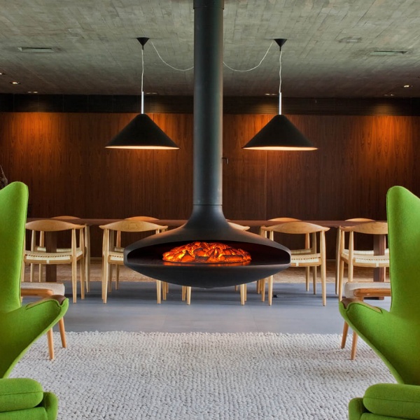 How Wall Hanging Electric Fireplaces Enhance Home Aesthetics and Comfort?