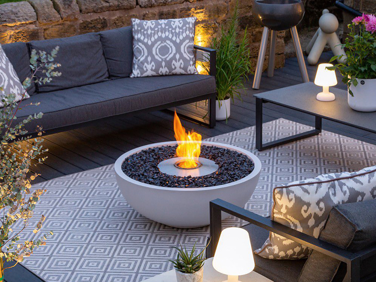 Outdoor Fire Pit