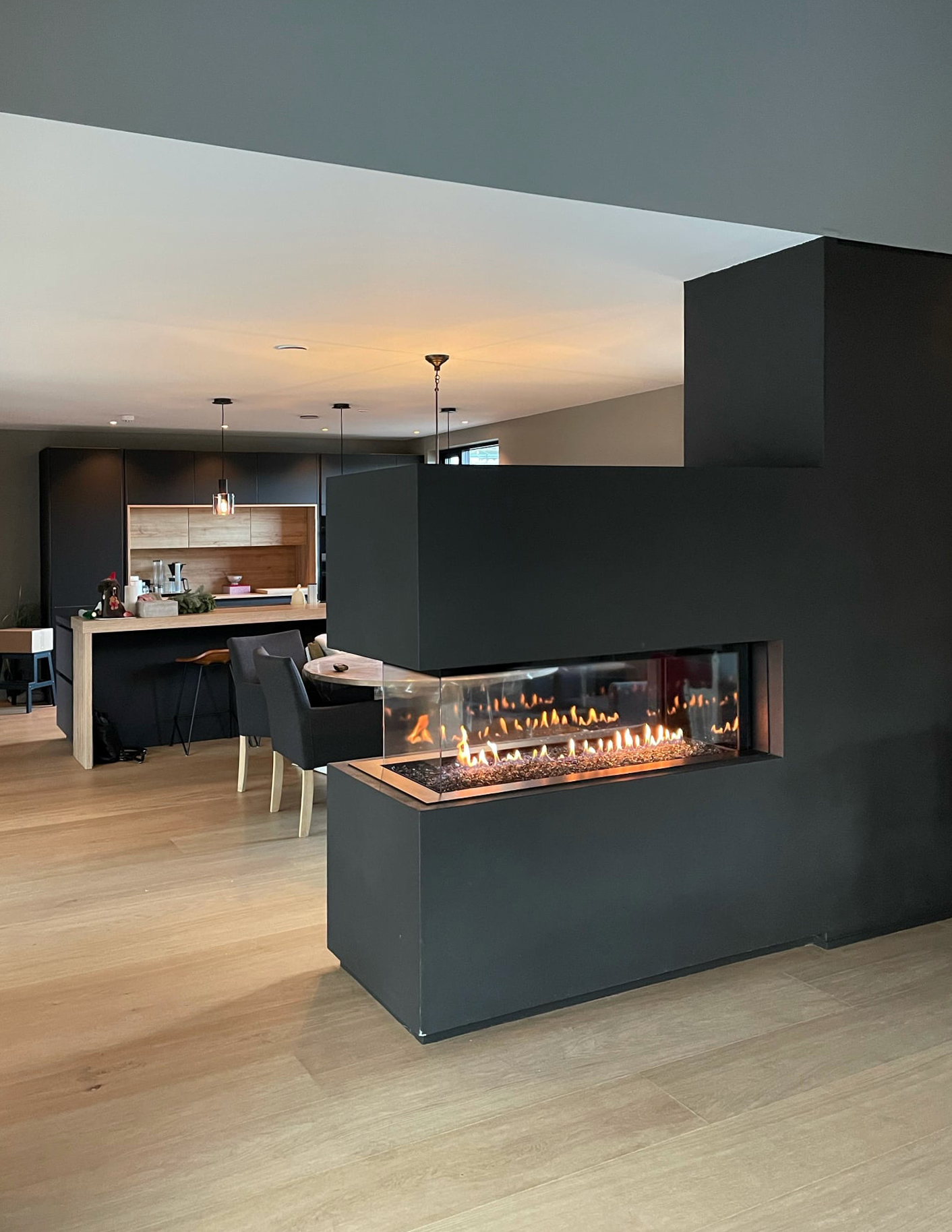 Where to Find Wholesale Deals on High-Quality Electric Fireplaces?