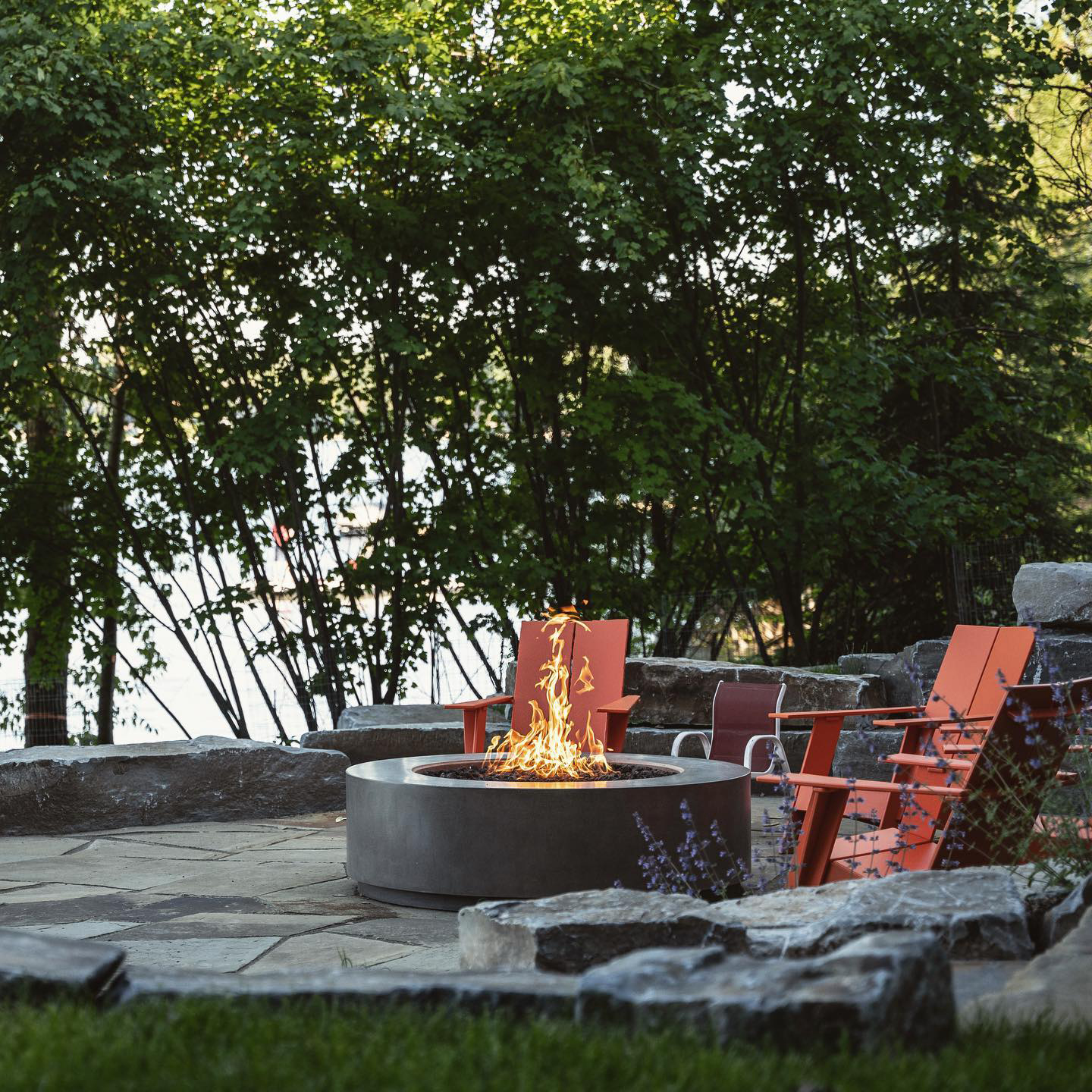Where Can You Buy the Best Smokeless Fire Pit for Your Camping Adventures?
