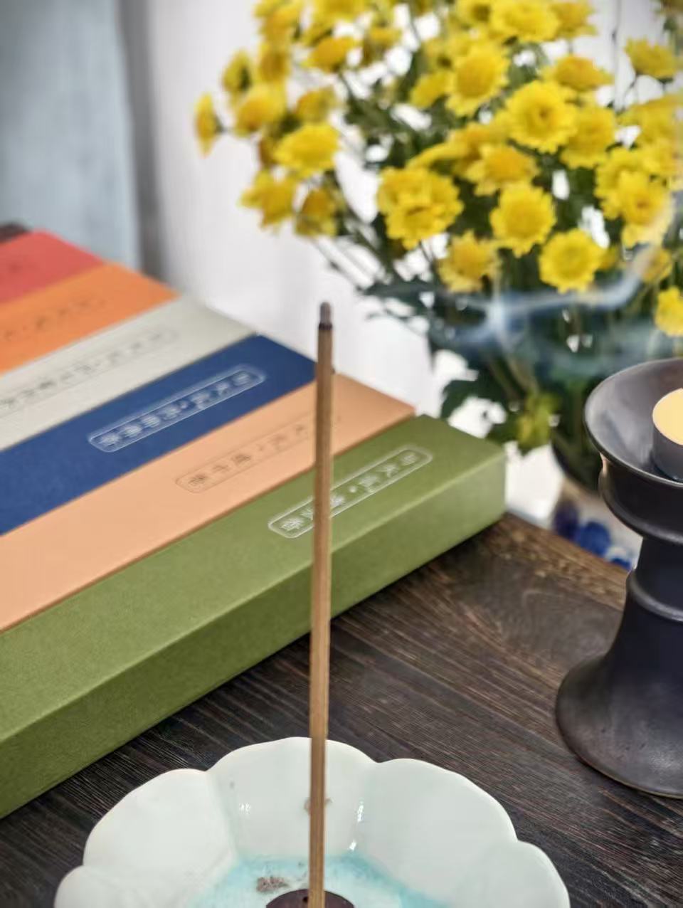Zpětná vazba zákazníků k kadidlu s aroma skořice