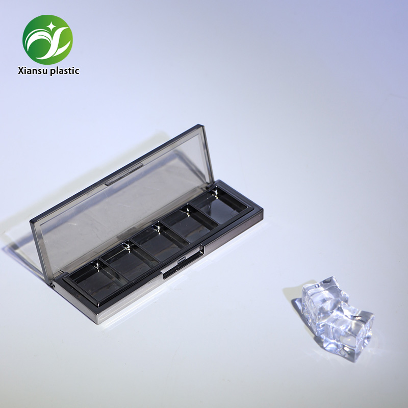 Innovative Snap Lid Design for User Convenience