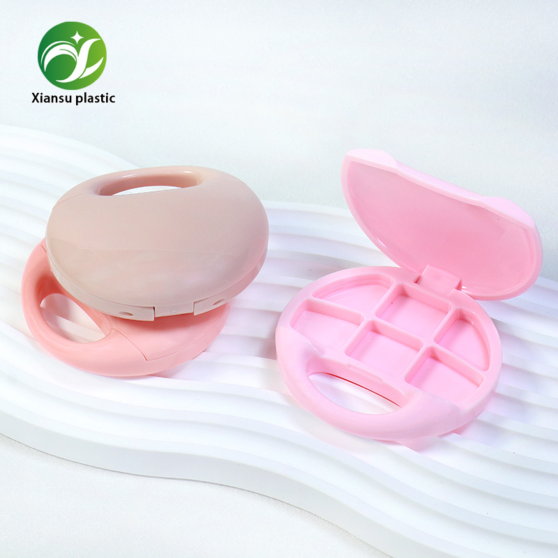Cute Round 6 Grid Eyeshadow Palette Glossy Pastel Hollow Design Empty Makeup Palette With Hand Grip For Eye Shadow
