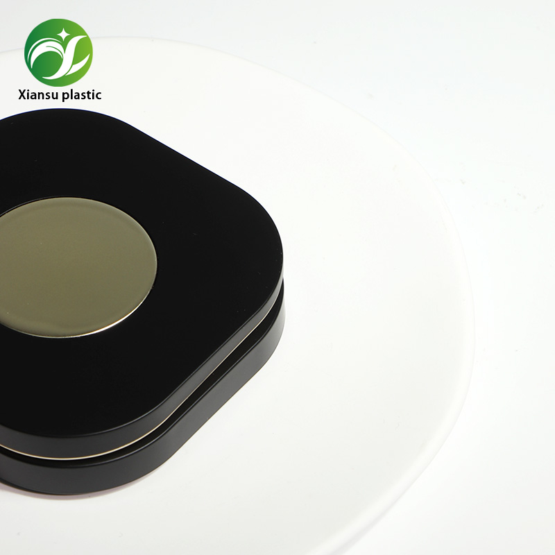 Unmatched Quality and Versatility in Empty Cushion Foundation Compacts
