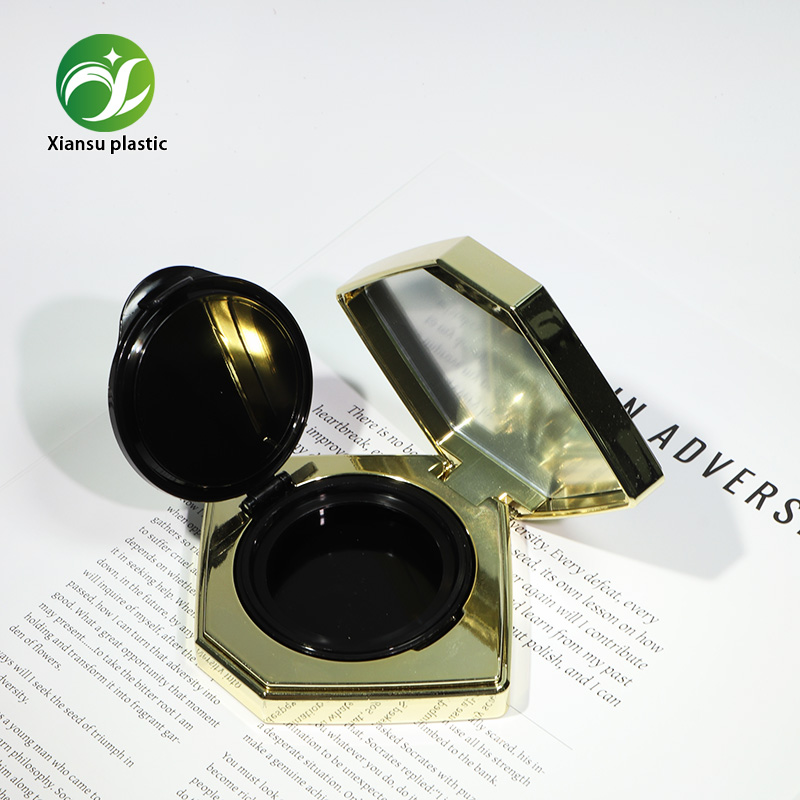 Discover the Unique Advantages of Our Vintage Makeup Compact Cases