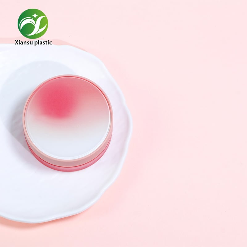 Round ABS Loose Powder Compact with Gradient Pink Finish and Sifter Screen – Refillable Empty Makeup Powder Container for Setting Powder, Face Powder and Cosmetic Packaging