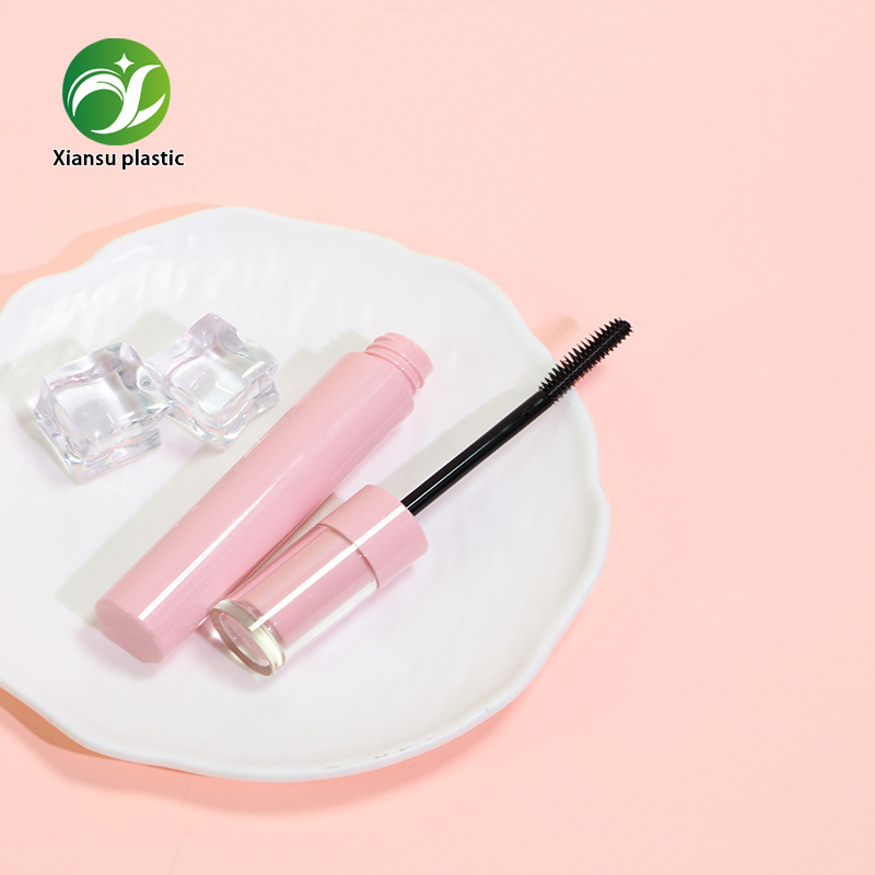 Pastel Pink ABS Round Mascara Tube with Silicone Brush Applicator – Empty Eyelash Cosmetic Container for Custom Mascara Packaging and Private Label Beauty Products