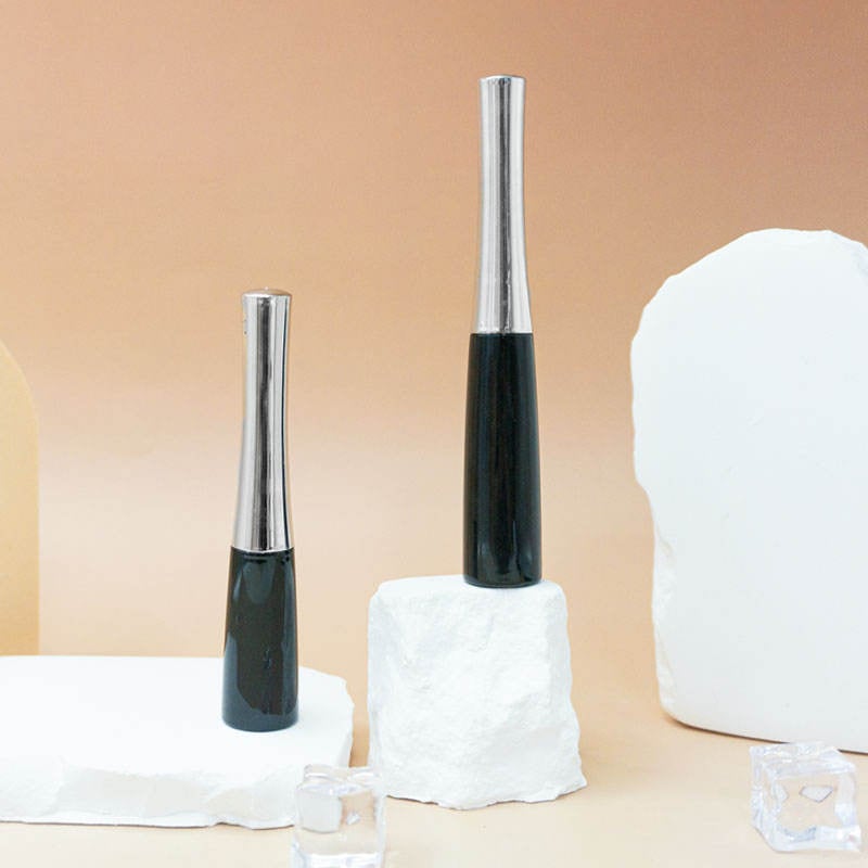 Tube à mascara en ABS en forme d’entonnoir de 6 ml / 8 ml et contenant pour stylo eyeliner, emballage cosmétique vide personnalisé pour sérum pour cils et crayon pour lèvres
