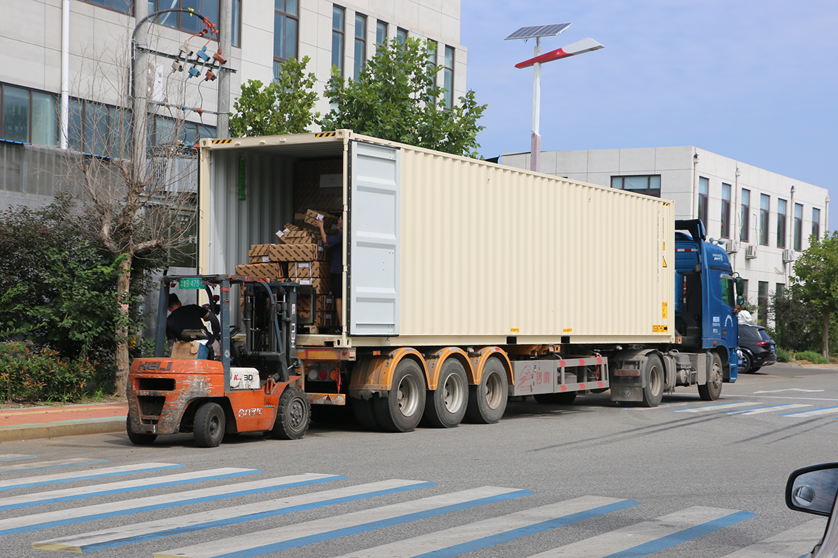 Shipments to France and Australia-3.png