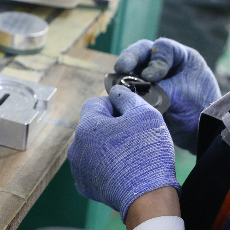 Marine Hardware D-ring for water mat.JPG