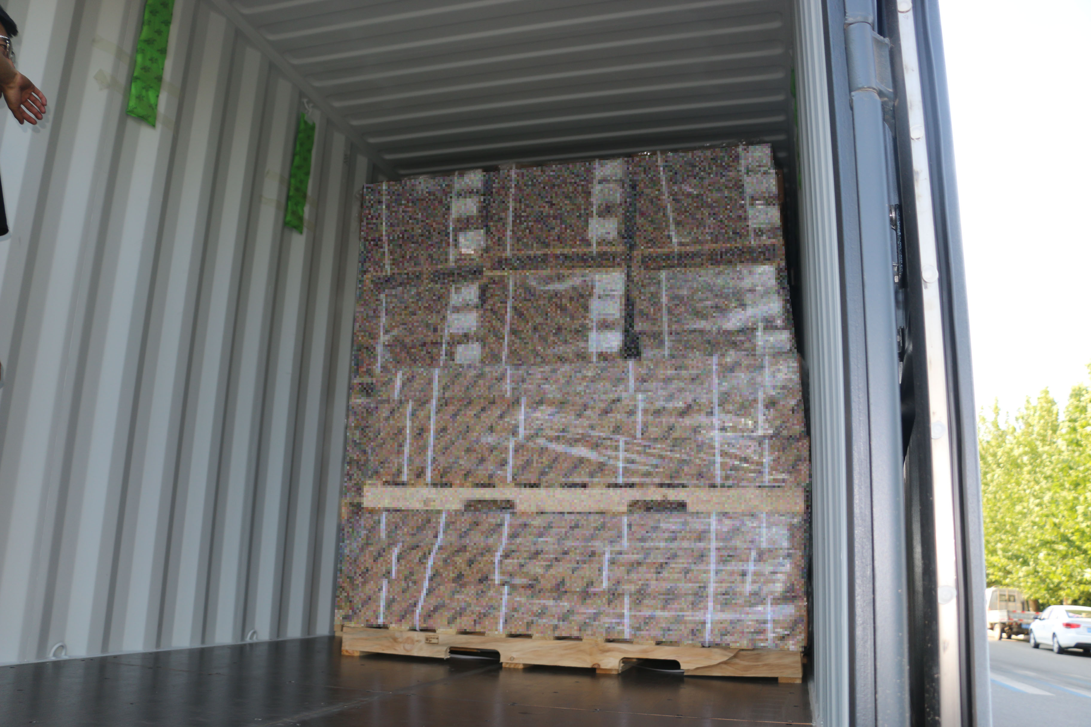 loading (4).JPG