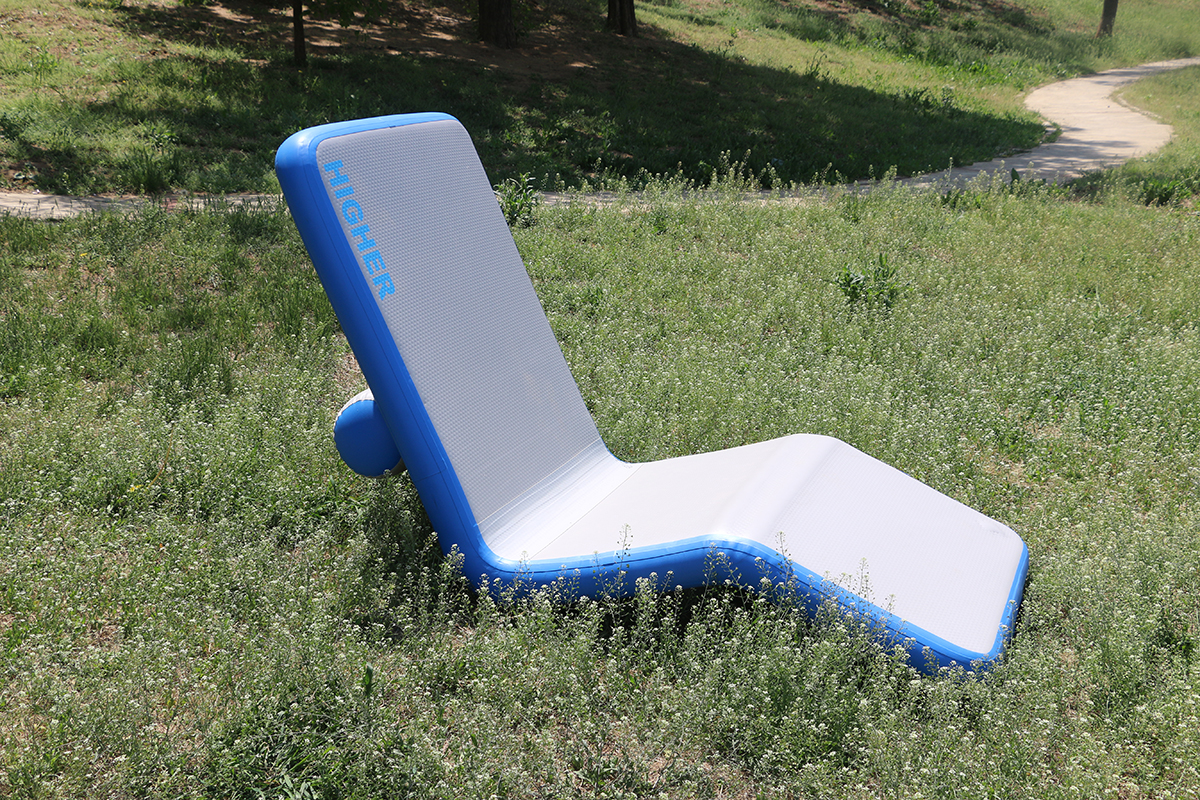 Inflate an Inflatable Chair (4).JPG