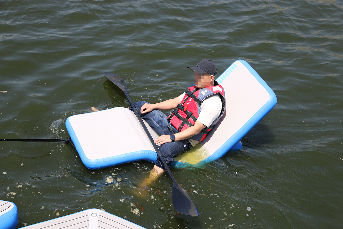Inflate an Inflatable Chair (5).JPG