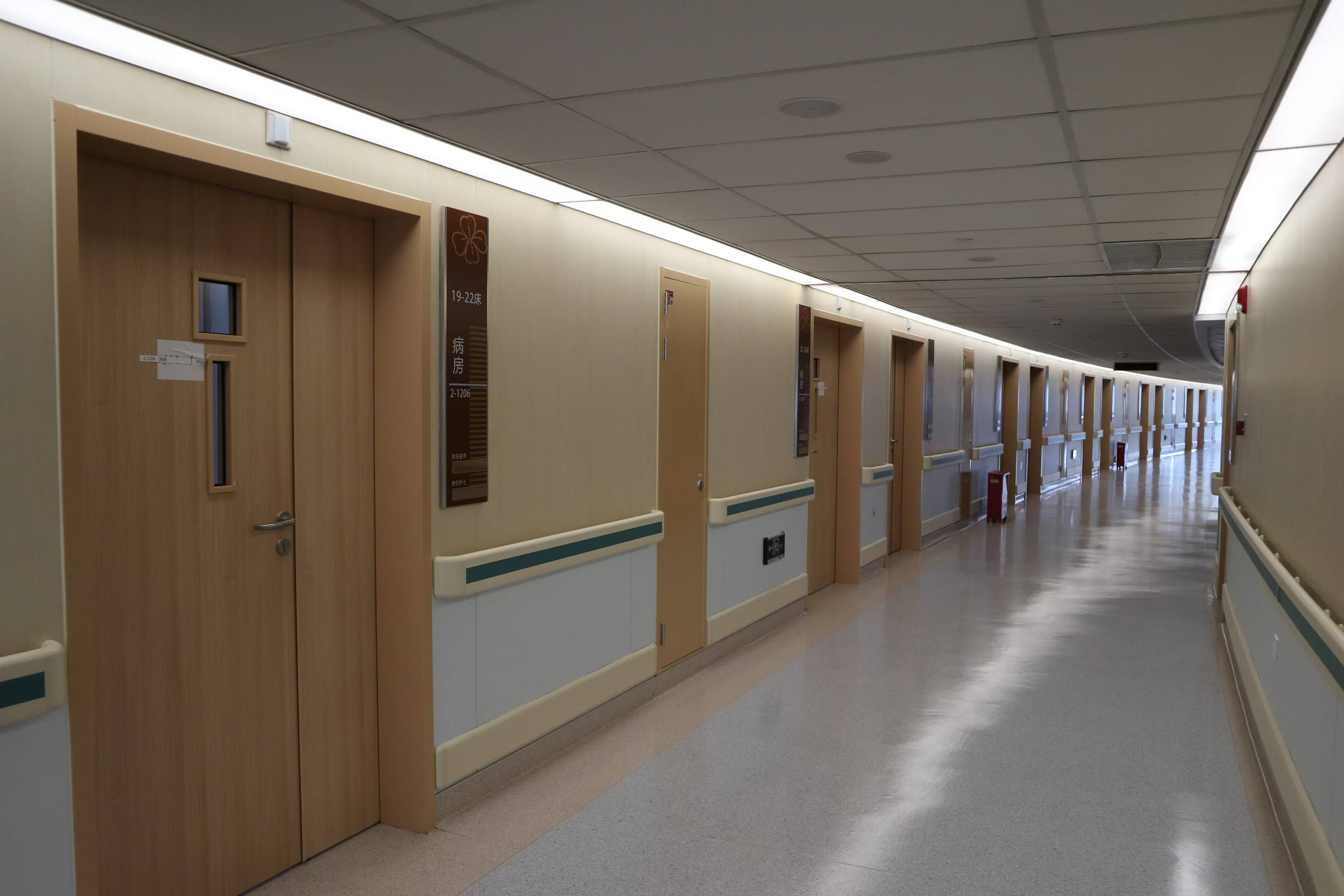 Cleanable Wall Cladding with Practical Planning