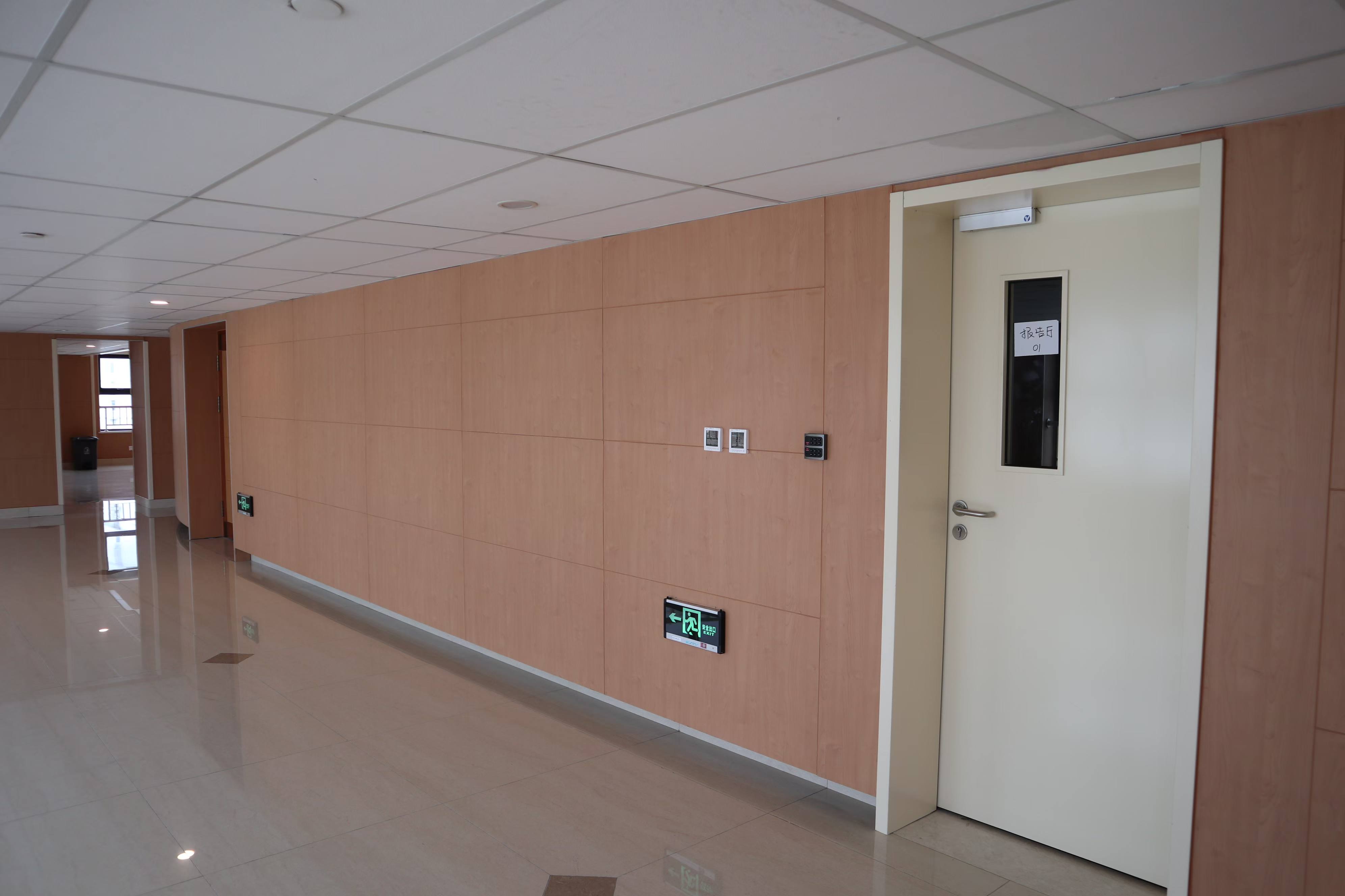 Cleanable Wall Panels with Practical Planning