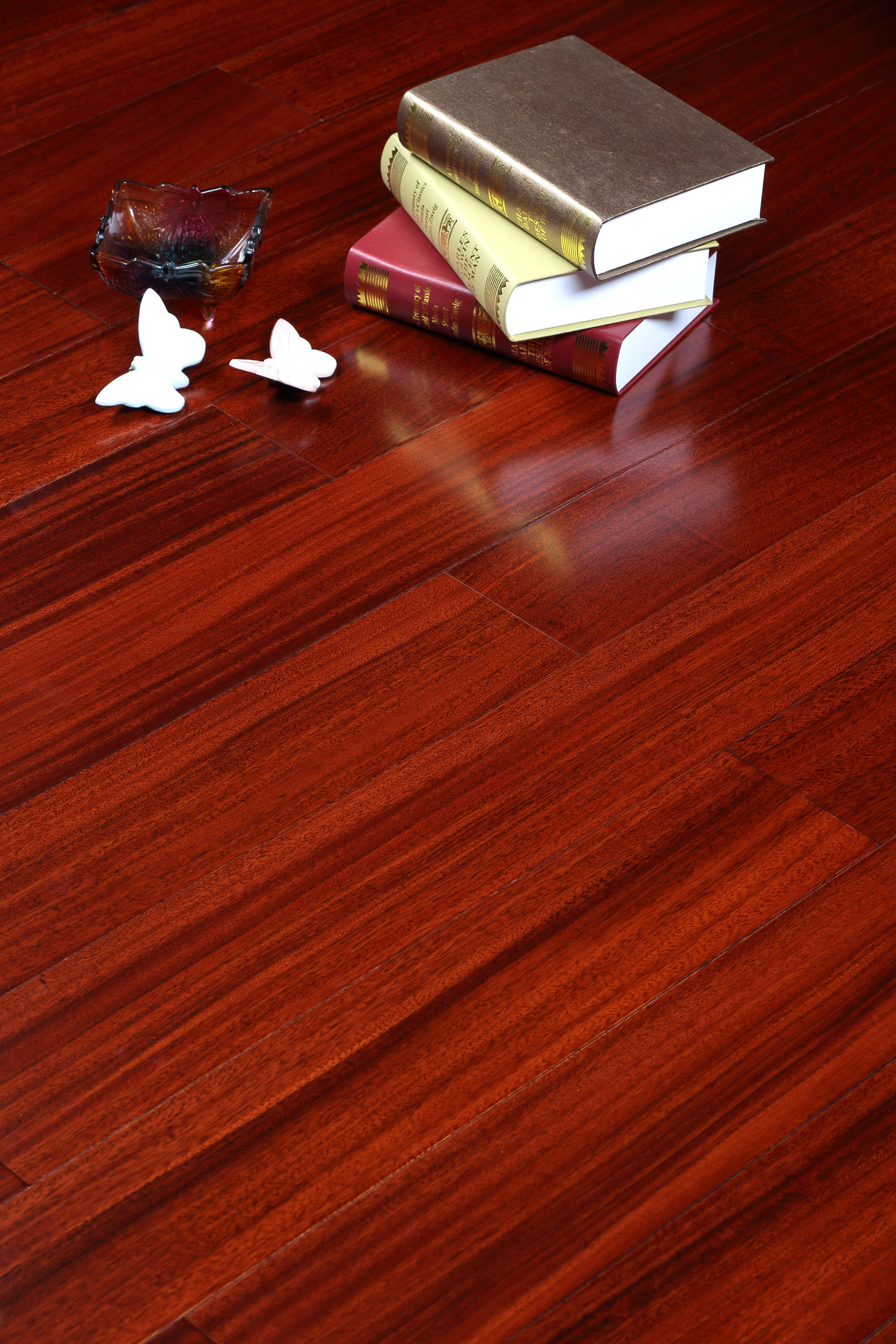 Line Marking Accuracy and Court Layout
