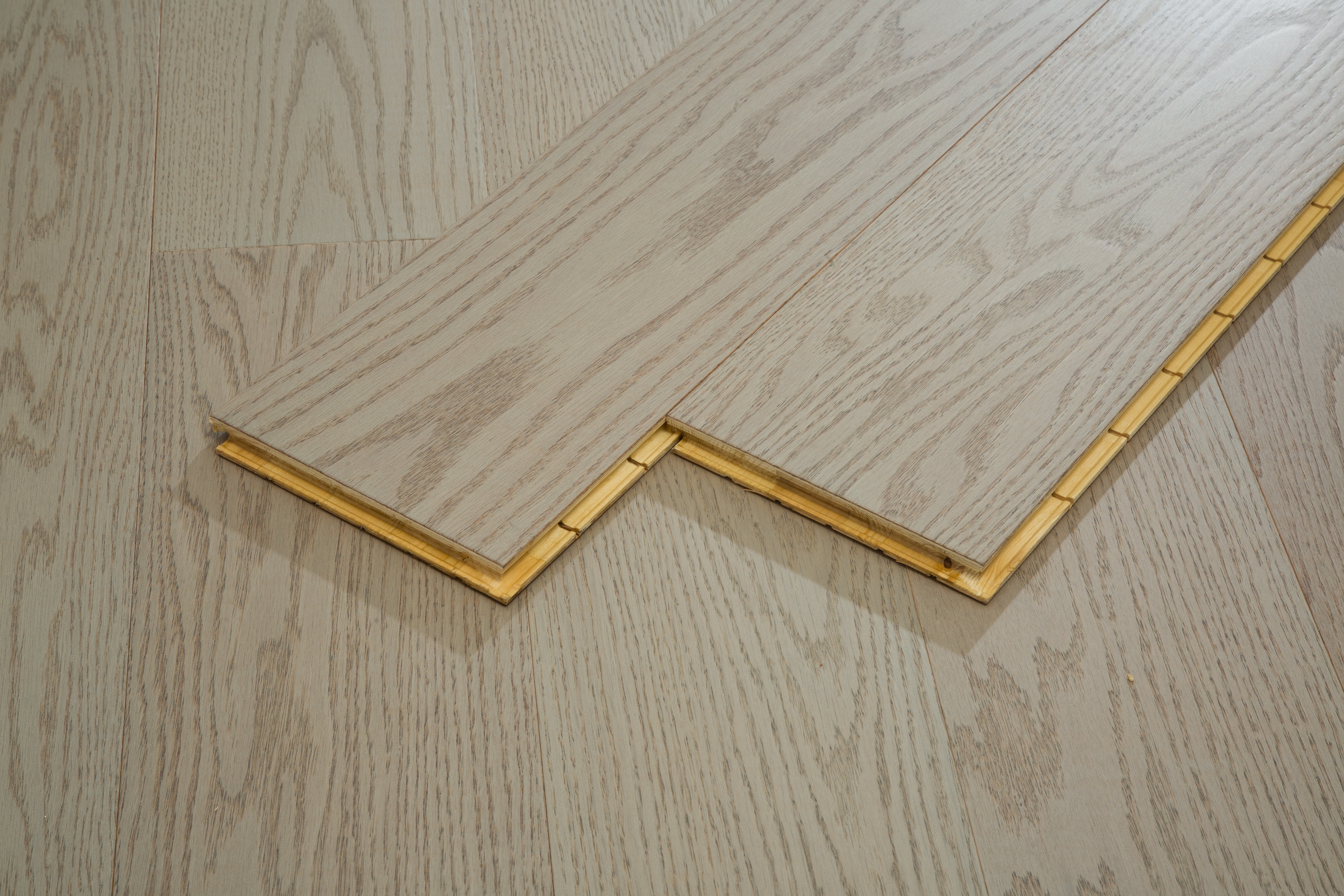 Subfloor Preparation for Pale Floors
