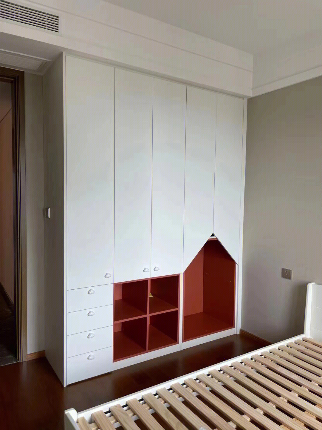 Joint and Edge Detailing for Wall Panels
