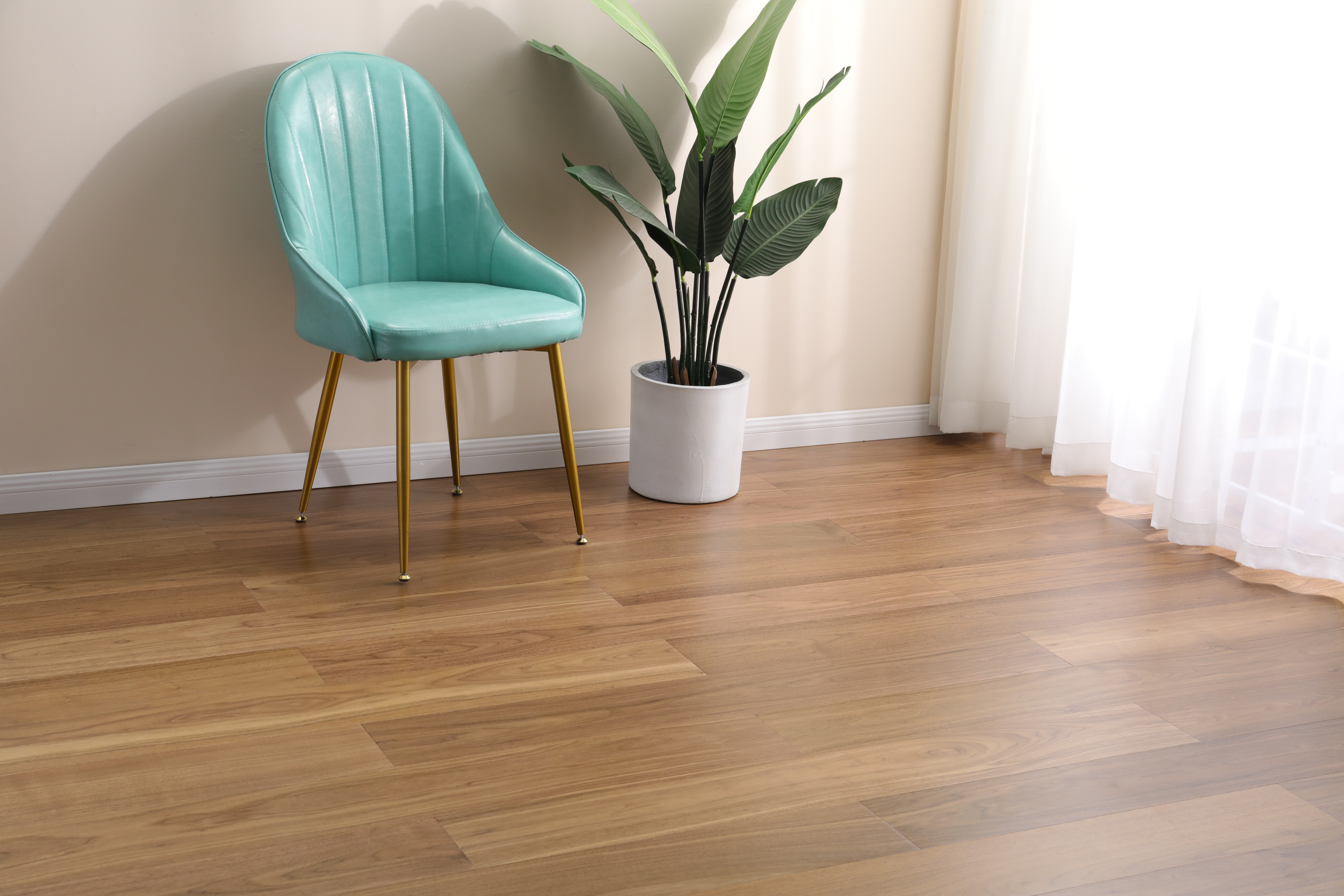 Sealed Edges and Moisture Awareness