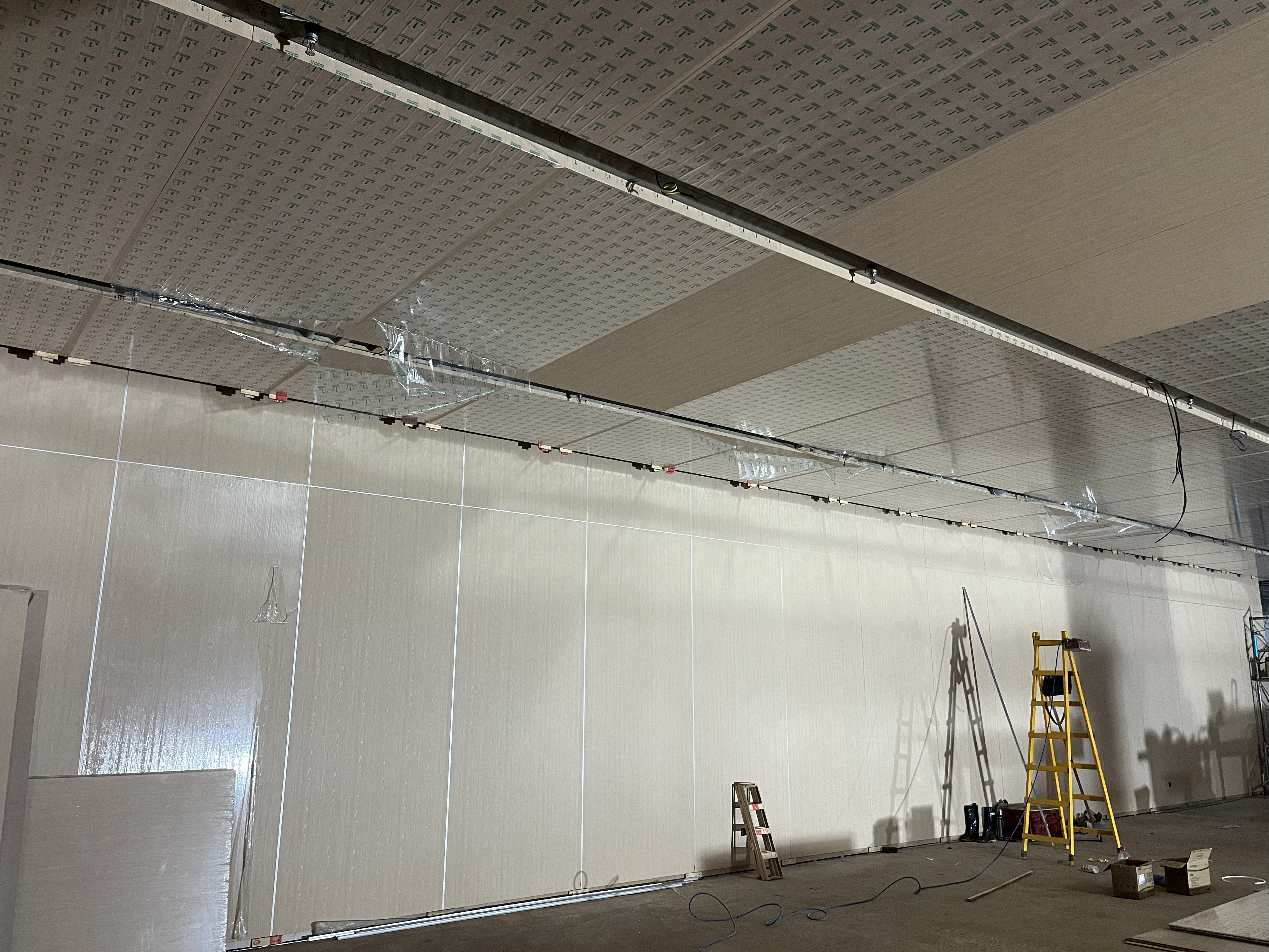 Panel and Sealant Coordination for Wet Zones