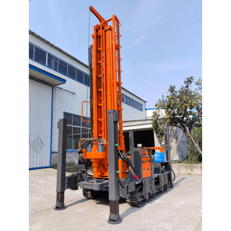 KC450 Fully Hydraulic Water Well Drilling Rig – High-Power Deep Drilling with Foam Pump for Complex Formation Efficiency (450m Depth)
