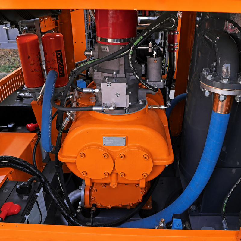 21m³/min 21 Bar Diesel Air Compressor for Water Well Drilling and DTH Drilling
