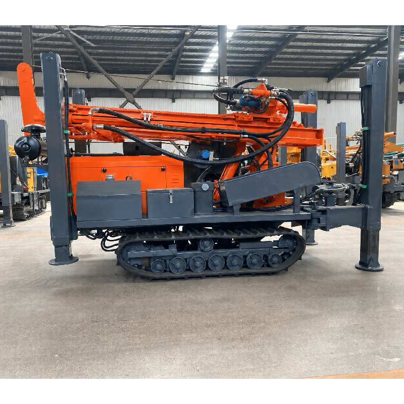 KCX200 Fully Hydraulic Water Well Drilling Rig – Rubber Track Mounted with Powerful 58kW Yuchai Engine for Residential & Versatile Drilling (200m Depth)
