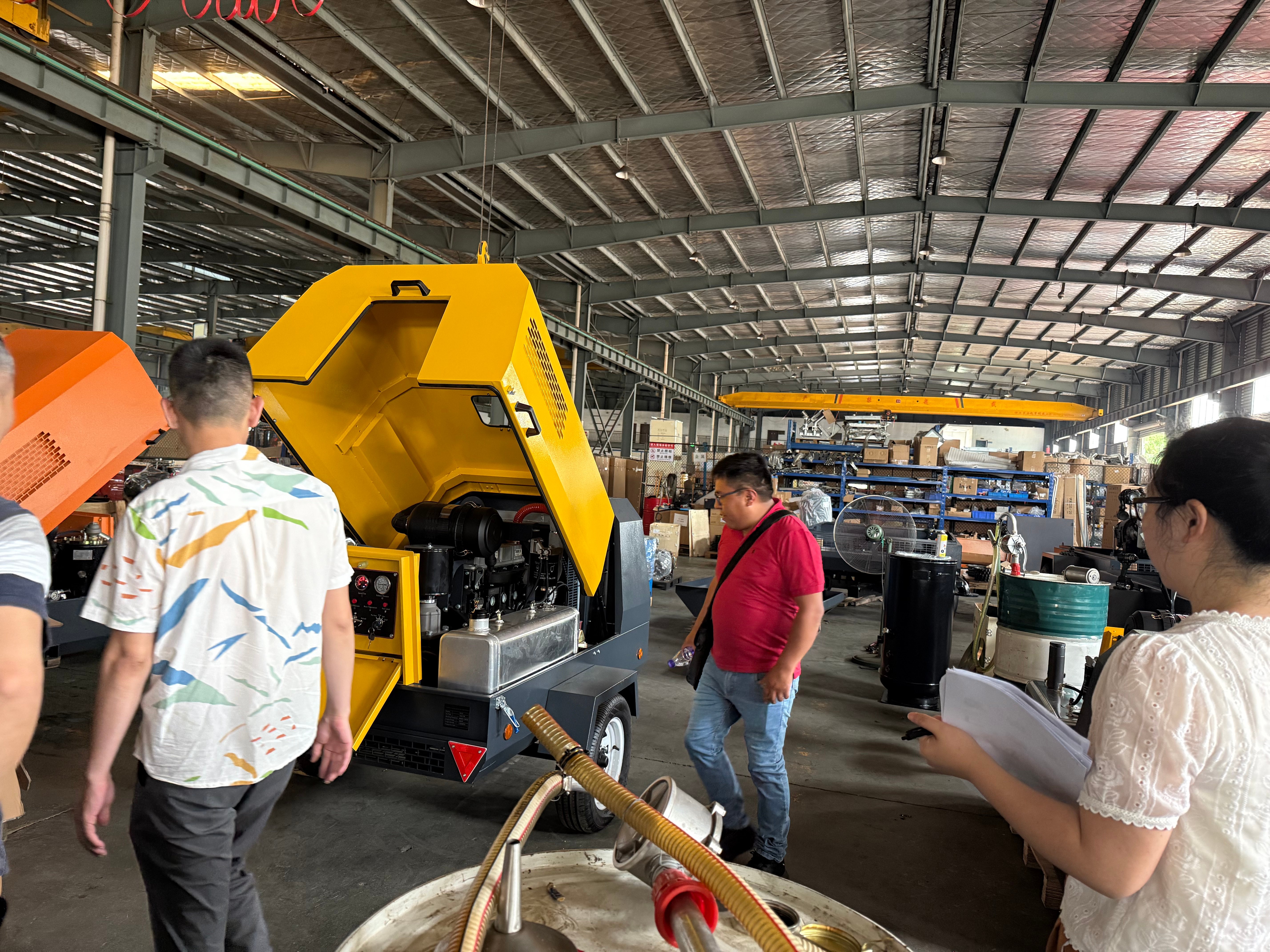 16 Units of Diesel Portable Screw Air Compressors Delivered to Bolivia Mining Project