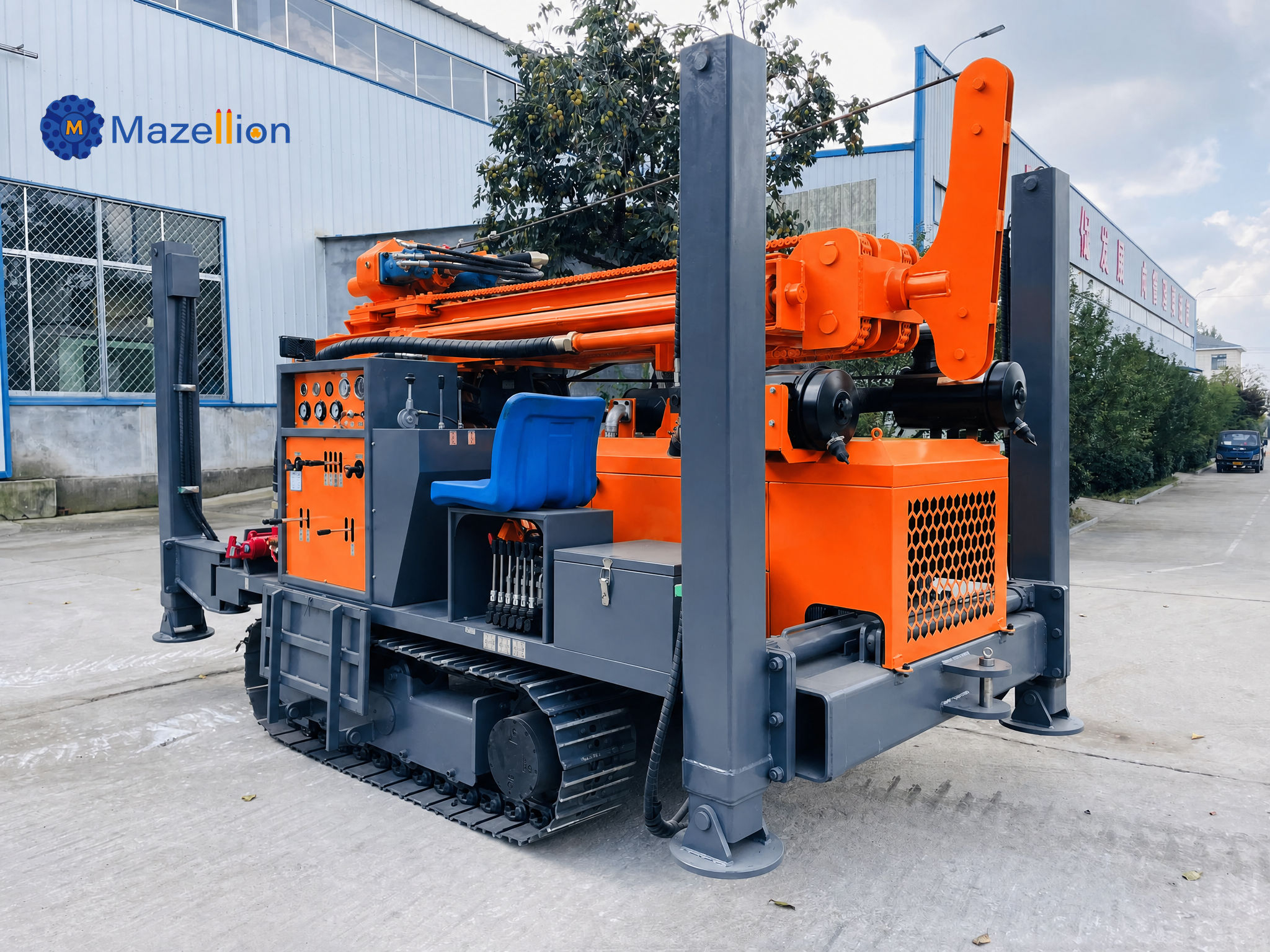 KC260 Fully Hydraulic Water Well Drilling Rig – Steel Track Mounted with Superior Off-Road Capability for Demanding Terrain (260m Depth)
