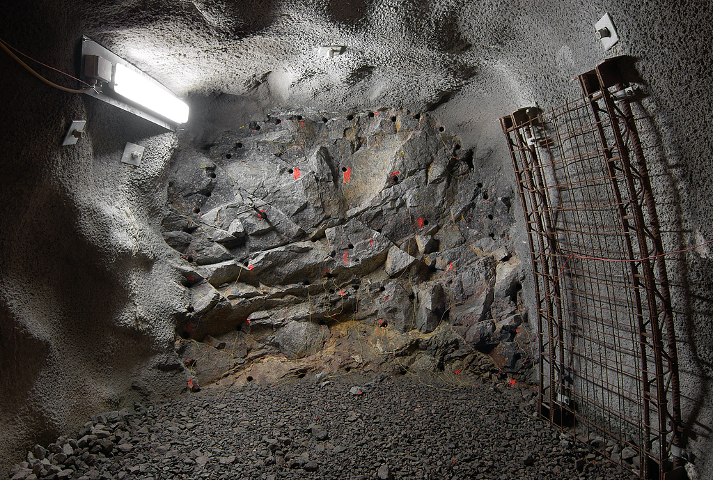How Hydraulic Jack Hammers Improve Excavation Efficiency