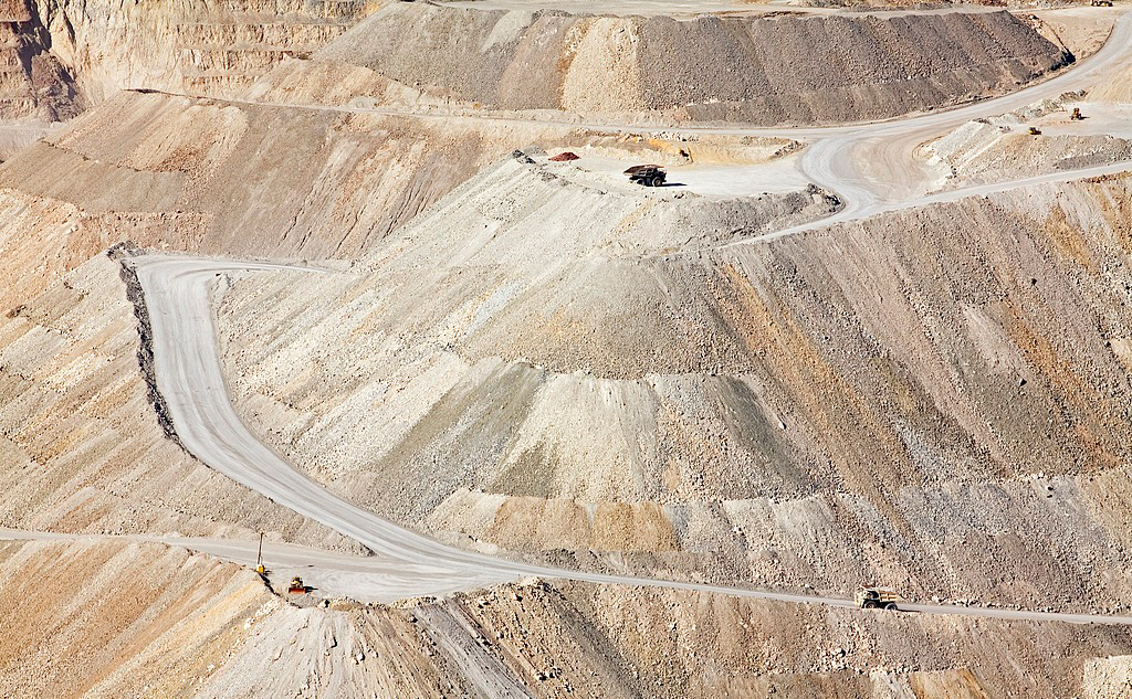 How to Maximize the Performance of Your Mining Rock Drilling Equipmen