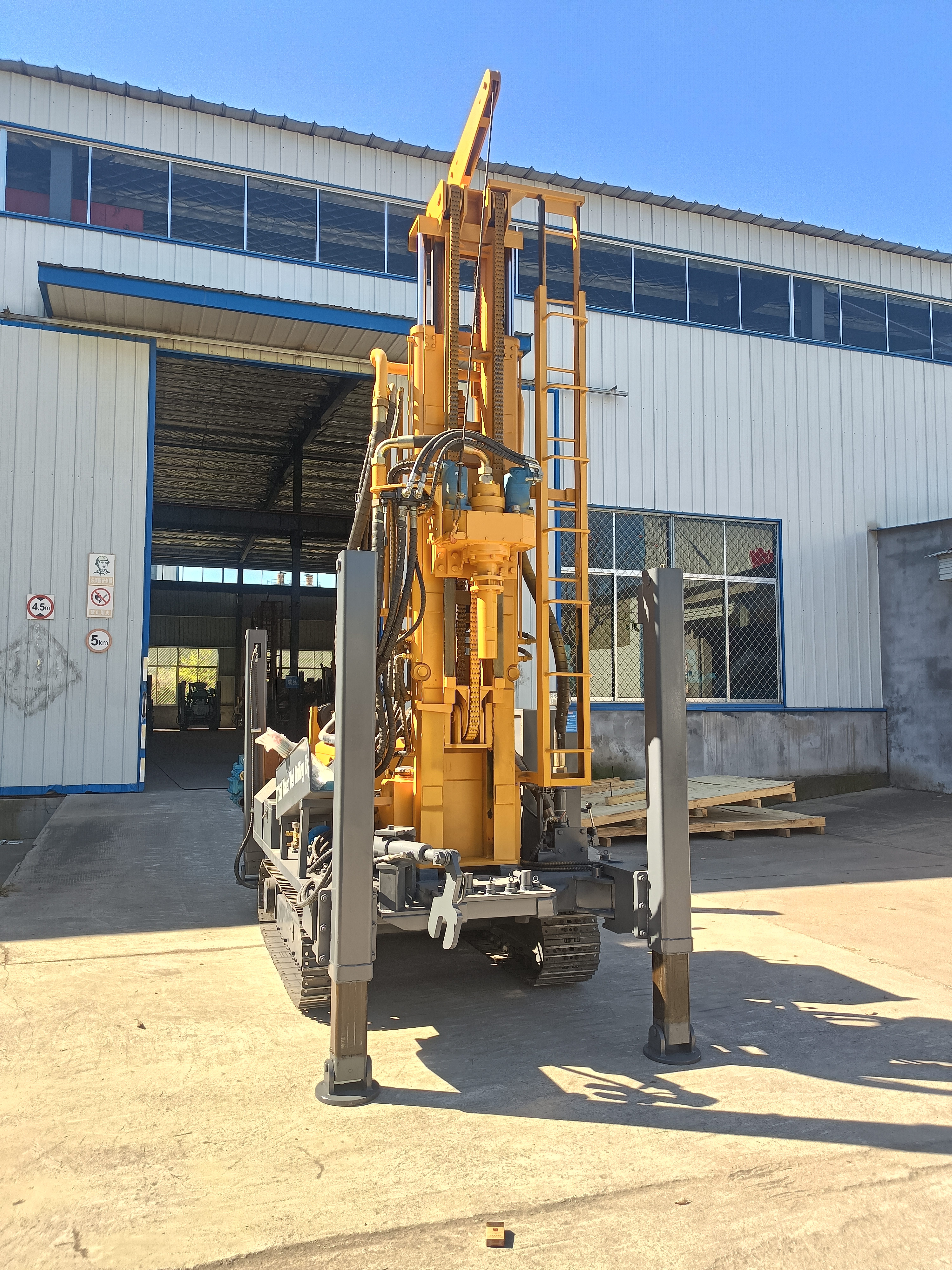 Commercial Water Well Drilling Rigs for Borehole Contractors