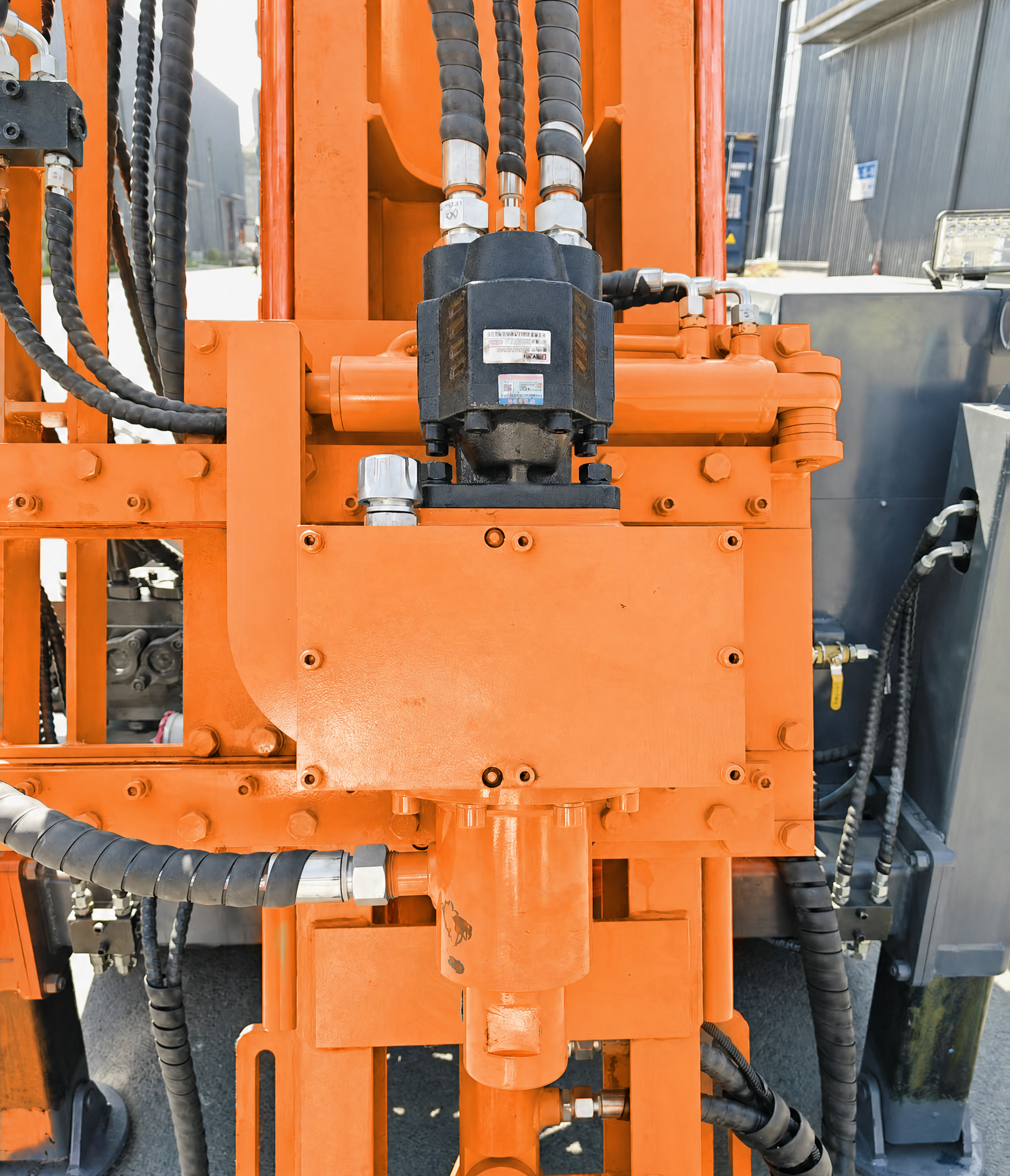 MCE200 Fully Hydraulic Wireline Core Exploration Drilling Rig – Compact, Powerful & Terrain-Adaptable for 200m+ Coring
